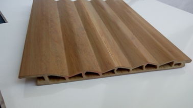 O revestimento de bambu tecido da parede de WPC decora a parede interior e o telhado