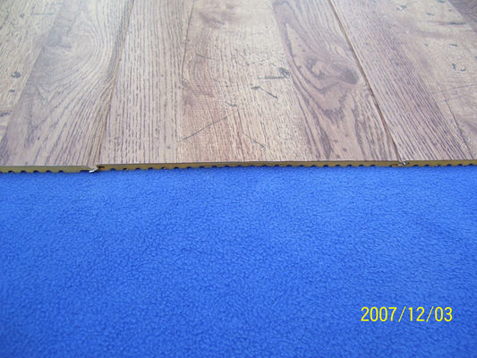 Bom preço revestimento/Wainscot da parede de 200 * de 6mm WPC com a laminação decorativa para a sala on-line