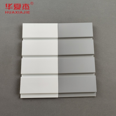 O PVC Slatwall da resistência de fogo almofada a resistência de Matte Texture With Excellent Chemical