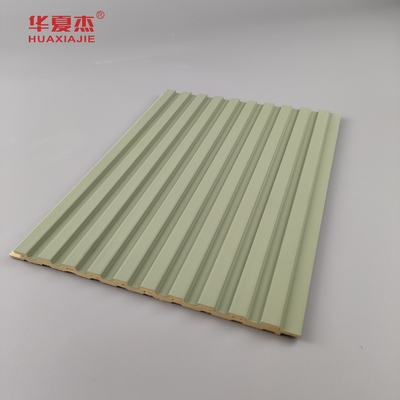 Venda a retalho de painéis de parede laminados de PVC verde e branco e de placas de PVC para decoração interior