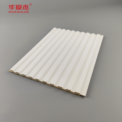 Venda a retalho de painéis de parede laminados de PVC verde e branco e de placas de PVC para decoração interior