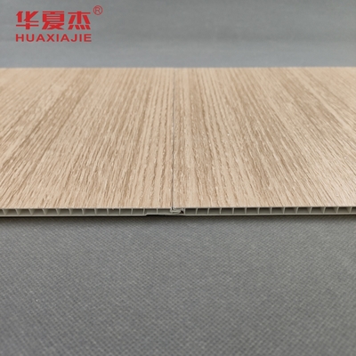 Cor de madeira plástica Heatproof dos painéis de teto do PVC da decoração interior