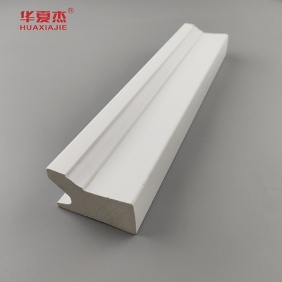 Preço de fábrica Pvc Estufado branco Pvc Moagem de espuma e perfis Material de decoração de edifícios