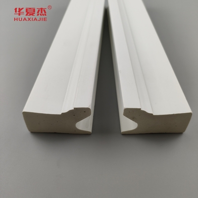 Preço de fábrica Pvc Estufado branco Pvc Moagem de espuma e perfis Material de decoração de edifícios