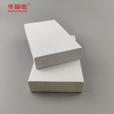 Produto de venda a retalho de placas de acabamento de vinil branco 5/4inx4inx12ft de espuma de pvc ecológico para decoração residencial