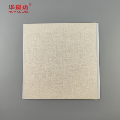 Novo design laminado 250x5mm painel de parede de pvc painéis de tecto de grãos de madeira decoração interior e exterior