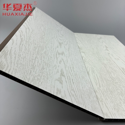 Best seller painel de parede de PVC branco laminado painel de decoração de tecto de PVC de grãos de madeira simulado para apartamento