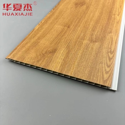 Venda a retalho Natureza Cor de madeira Parede impermeável Painéis de PVC Material de decoração de edifícios