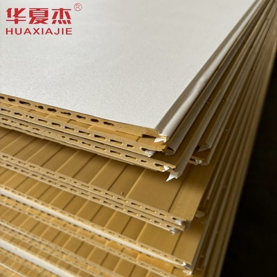 Painel de parede de wpc branco de alta qualidade 600x9mm painel de wpc laminado material de decoração impermeável