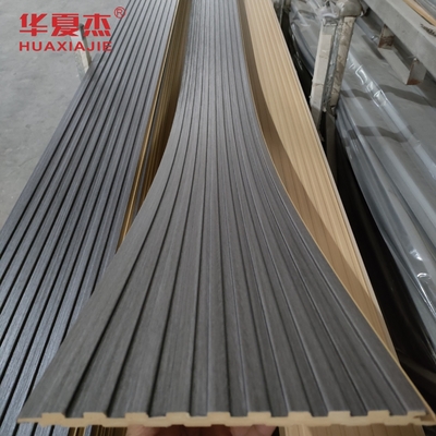 Venda a quente painel de parede wpc em forma de U laminado escuro painel de teto wpc decoração interior e exterior