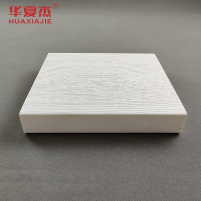 Modelagem de madeira PVC Planca de cor branca Pvc moldagem para decoração de edifícios
