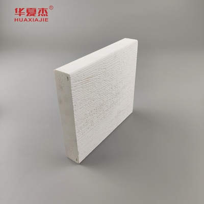 Modelagem de madeira PVC Planca de cor branca Pvc moldagem para decoração de edifícios