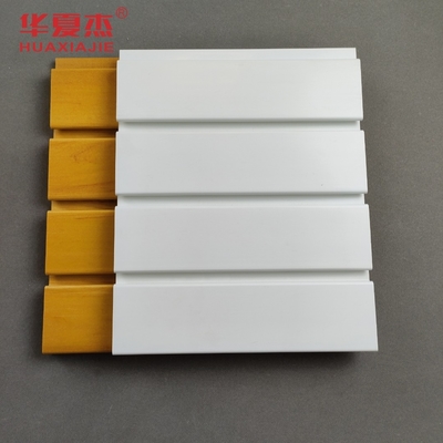 PVC Slatwall de alta durabilidade em comprimentos personalizados de 4ft e 8ft