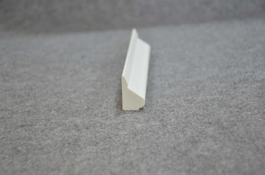 Bom preço molde da guarnição do PVC da folha do tampão baixo de 28mm x de 17mm para a parede interior personalizada on-line