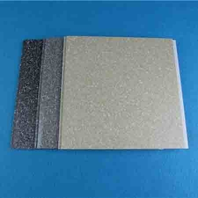 Bom preço Os painéis impermeáveis plásticos lustrosos altos do Pvc com fácil instalam on-line
