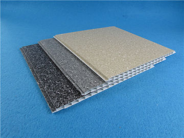 Bom preço Painéis de parede do PVC/painel de teto impermeáveis carimbados quentes 250 * 5mm 25 anos de garantia on-line