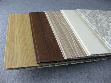 Bom preço Painéis de parede laminados decorativos de UPVC para a sala de visitas/estudo/quarto on-line