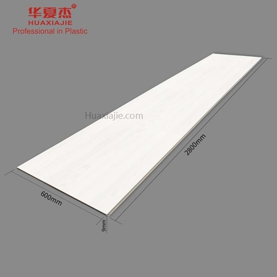 O material de construção verde laminou o revestimento 2800x600x9mm da parede exterior de Wpc