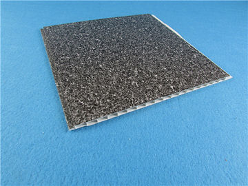 Bom preço Telhas fáceis da parede do PVC dos painéis de parede do Pvc da cor escura da instalação para a decoração home on-line