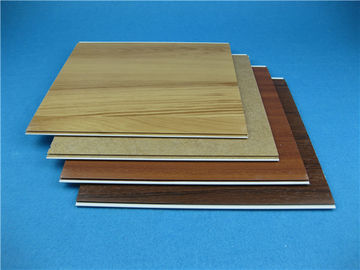 Bom preço Painéis de parede naturais estratificados do PVC do teste padrão DIY para a decoração home interior on-line