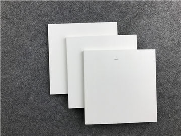 Bom preço Revestimento branco da parede de WPC/pranchas compostas plásticas de madeira da parede on-line