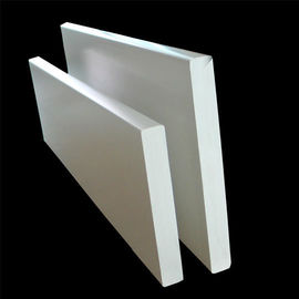 Bom preço Molde liso plástico decorativo da espuma do Pvc com perfis da extrusão do PVC on-line