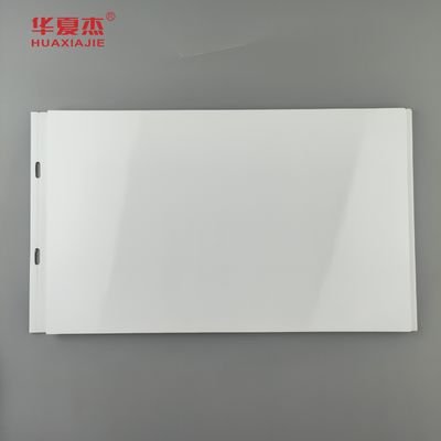 Bom preço Painel de parede de PVC de venda quente durável de 12 polegadas, painel de PVC de 16 polegadas, painel de teto 96% de conteúdo de PVC para decoração de casas de lavagem de carros on-line