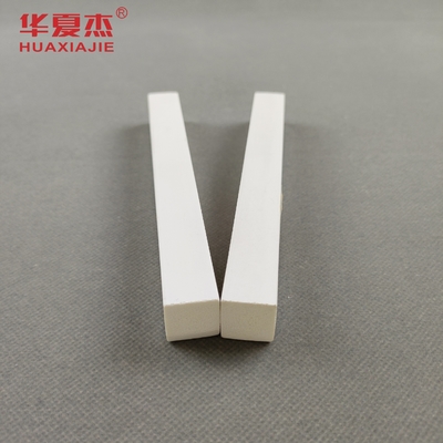 Rectângulo de comprimento personalizado moldes de acabamento de PVC para ambientes internos em branco