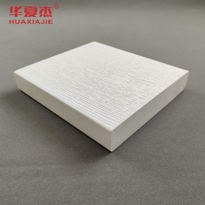Bom preço High Quality PVC plank wood pattern surface pvc decoration moulding on-line