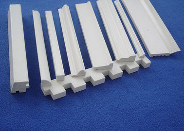 Bom preço Moldes anticorrosivos da guarnição do PVC/moldes exteriores da janela e da porta on-line