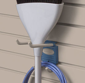 Bom preço Painéis de parede entalhados espuma Slatwall plástico da garagem do PVC para a proteção UV on-line