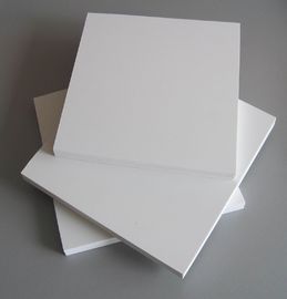Bom preço WPC personalizado placas compostas plásticas de madeira de Foamcore/exposição on-line