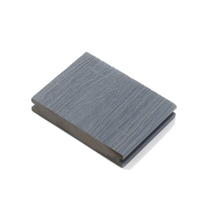Bom preço O Co expulsou o Decking composto plástico de madeira para o espaço exterior on-line