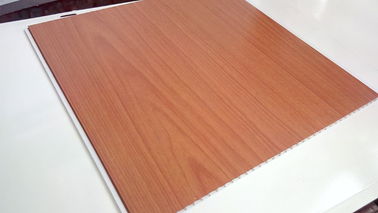 Bom preço O revestimento imprimindo higiênico da parede do PVC integrado decora os painéis home on-line