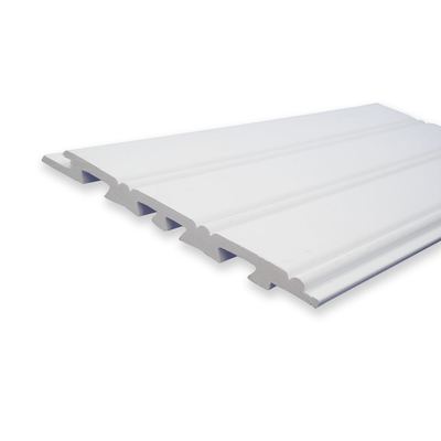 Bom preço UV proteja o tamanho branco 5.4inch X 0.4inch do entabuamento do vinil do painel do Wainscot do PVC on-line